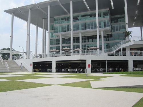 選擇馬來西亞泰萊大學(xué)酒店管理專業(yè) 畢業(yè)后的就業(yè)前景分析